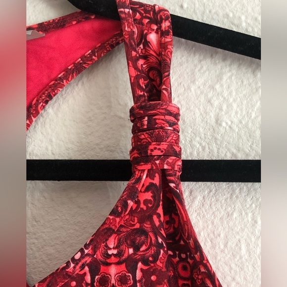 Athleta Tank Top Size Small Tall Paisley Damask Fuse Racerback Tank Built In Bra - Picture 3 of 11